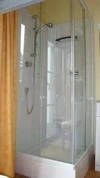 Yaca Bed & Breakfast 2*