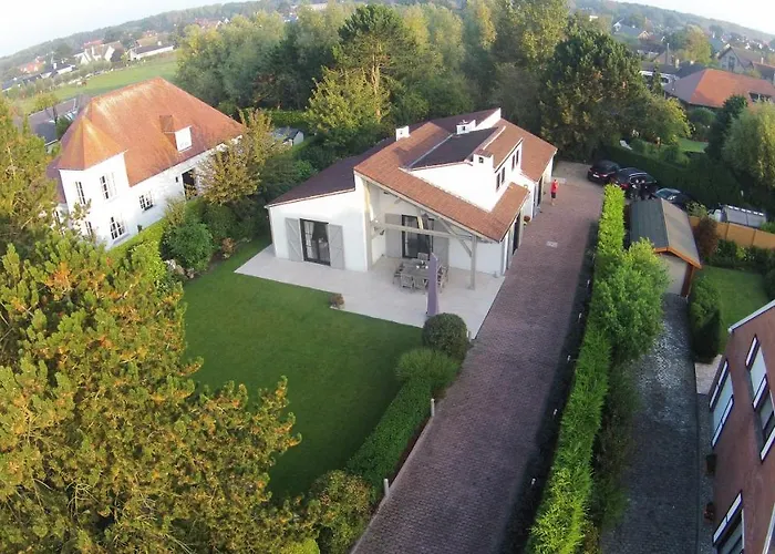 Yaca Alojamento de Acomodação e Pequeno-almoço 2*