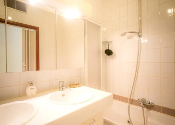 Yaca Alojamento de Acomodação e Pequeno-almoço 2*