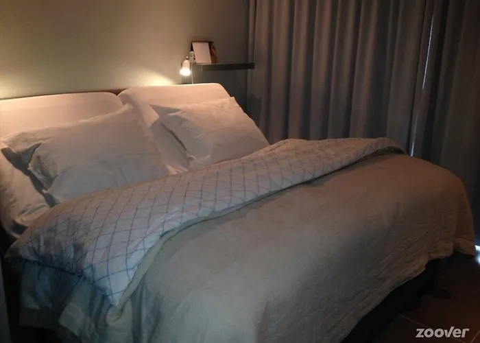 Yaca Alojamento de Acomodação e Pequeno-almoço De Haan